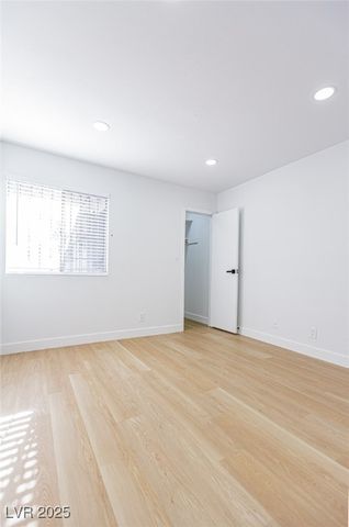 661 Riata Way, Las Vegas, NV 89110