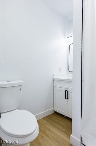 661 Riata Way, Las Vegas, NV 89110