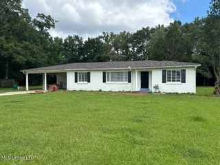 4108 Wembley Avenue, Moss Point, MS 39563
