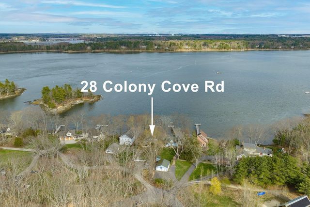 28 Colony Cove Road, Durham, NH 03824