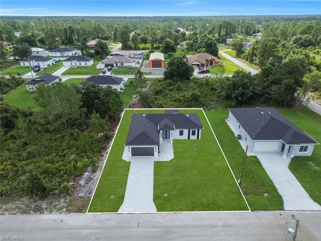 323 Lloyd AVE S, Lehigh Acres, FL 33974