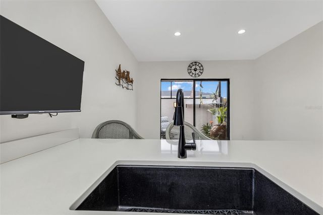 232 W HENRY STREET, Punta Gorda, FL 33950