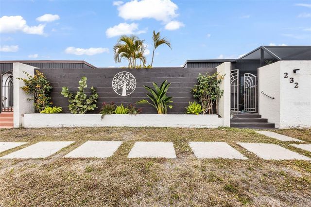 232 W HENRY STREET, Punta Gorda, FL 33950