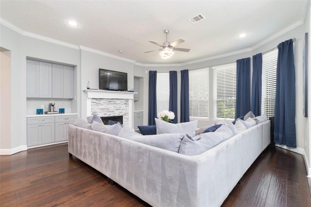 4515 Mulberry Park Lane, Houston, TX 77345