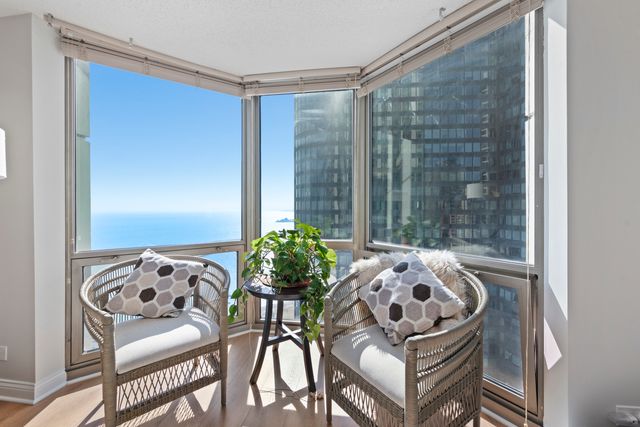 195 N HARBOR Drive 3604, Chicago, IL 60601
