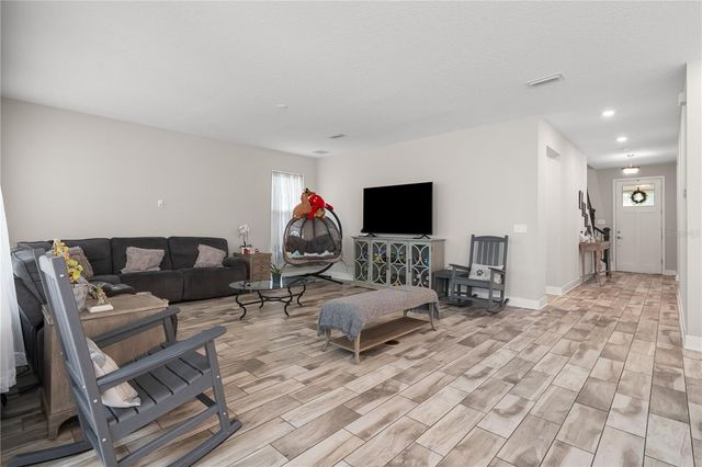 1415 CRYSTAL LAKE DRIVE, Lakeland, FL 33801