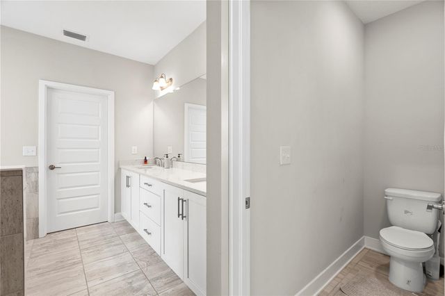 1415 CRYSTAL LAKE DRIVE, Lakeland, FL 33801