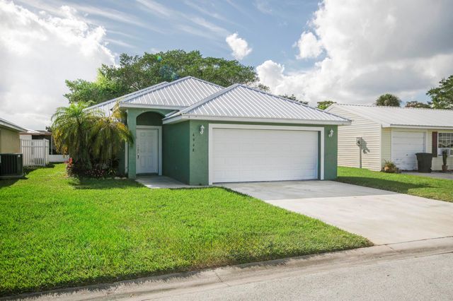4948 SE 42nd Street, Okeechobee, FL 34974