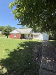 1700 WARNER AVE, Memphis, TN 38127