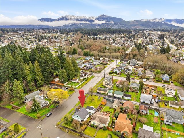 302 S Albert Street, Port Angeles, WA 98362