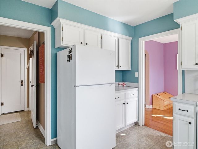 302 S Albert Street, Port Angeles, WA 98362