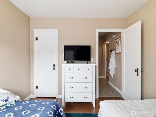 302 S Albert Street, Port Angeles, WA 98362