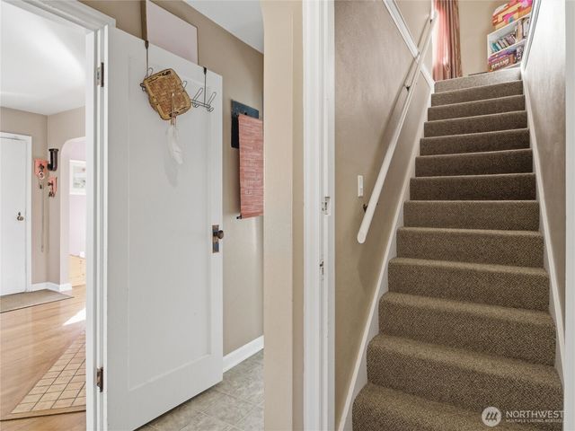 302 S Albert Street, Port Angeles, WA 98362