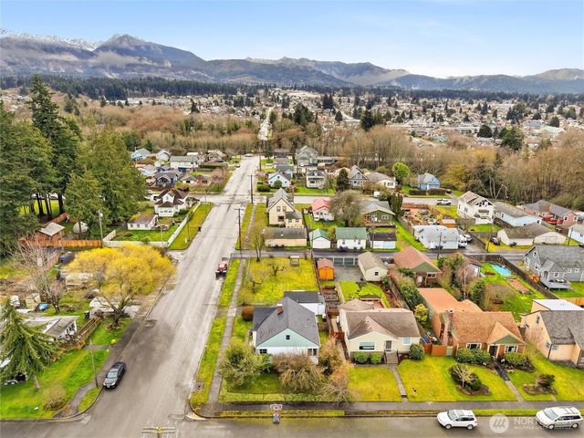 302 S Albert Street, Port Angeles, WA 98362