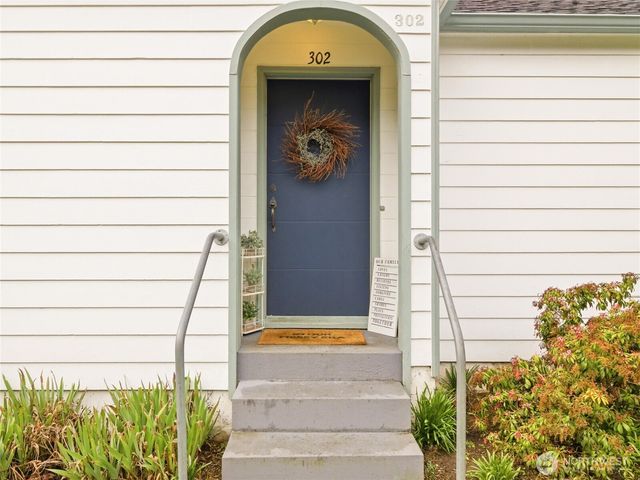 302 S Albert Street, Port Angeles, WA 98362