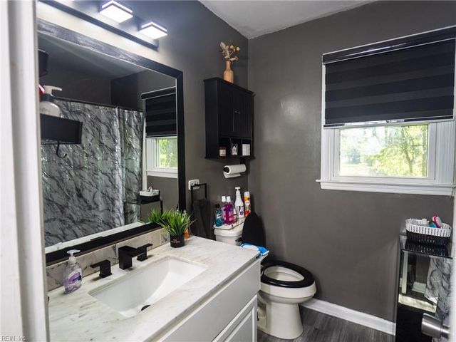 21 Windy Pines CRES, Portsmouth, VA 23703