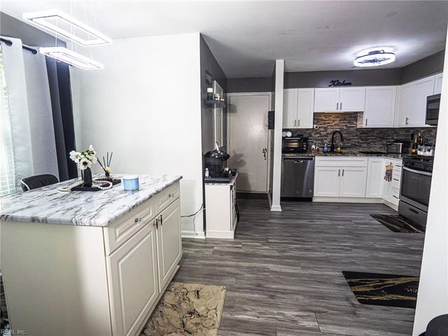 21 Windy Pines CRES, Portsmouth, VA 23703