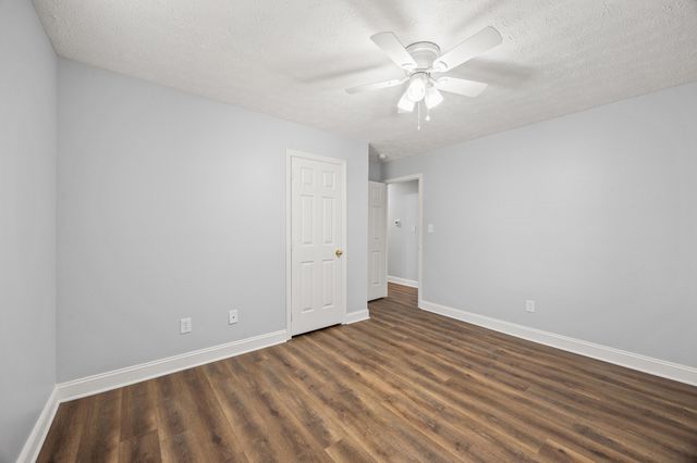 2800 Ashby Glen Place, Lexington, KY 40509