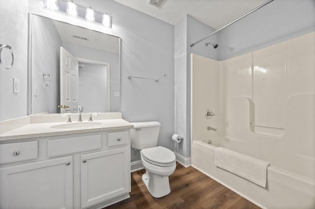 2800 Ashby Glen Place, Lexington, KY 40509