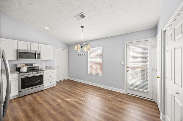 2800 Ashby Glen Place, Lexington, KY 40509