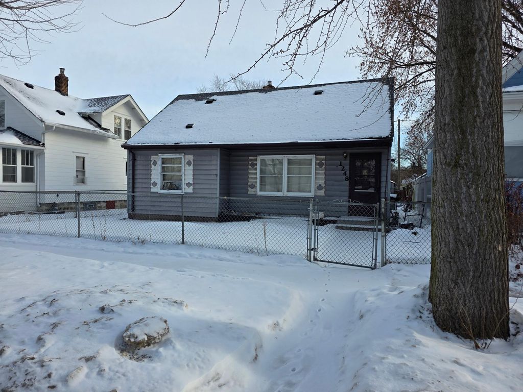 1248 Farrington Street, Saint Paul, MN 55117