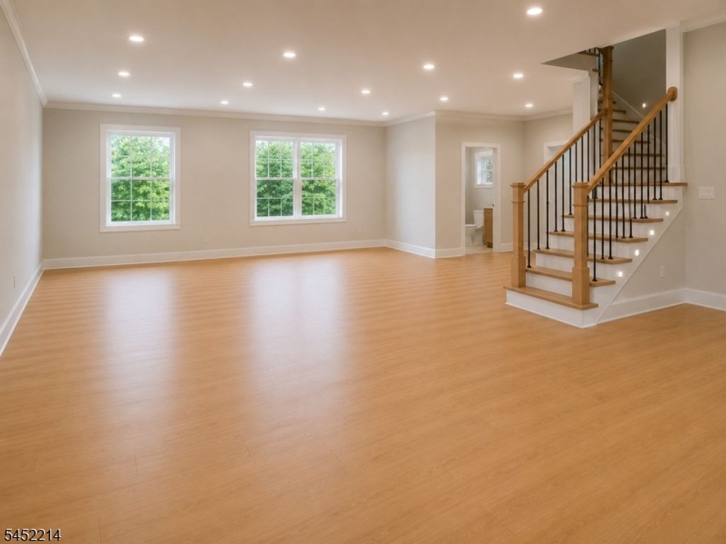 6 Scharg Ct, Clifton City, NJ 07013 — photo 2