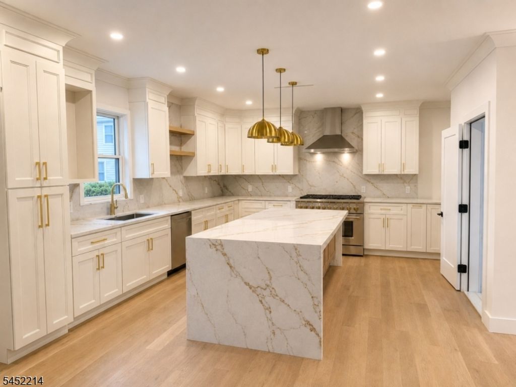 6 Scharg Ct, Clifton City, NJ 07013 — photo 4
