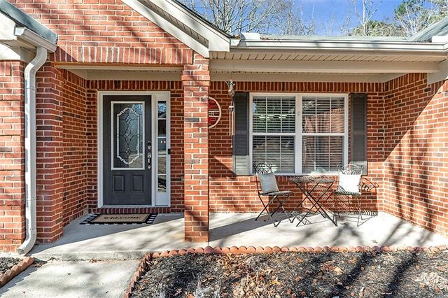 69 Red Bud Road, Jefferson, GA 30549