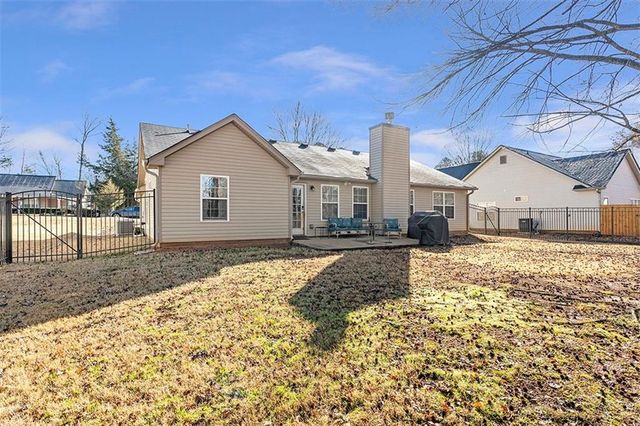 69 Red Bud Road, Jefferson, GA 30549