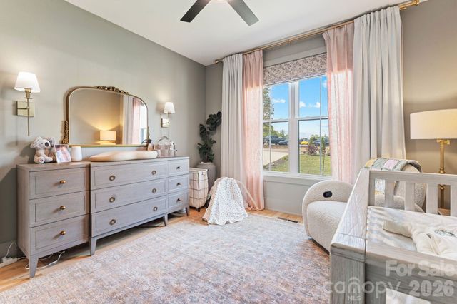 1116 Players Ridge Road, Hickory, NC 28601