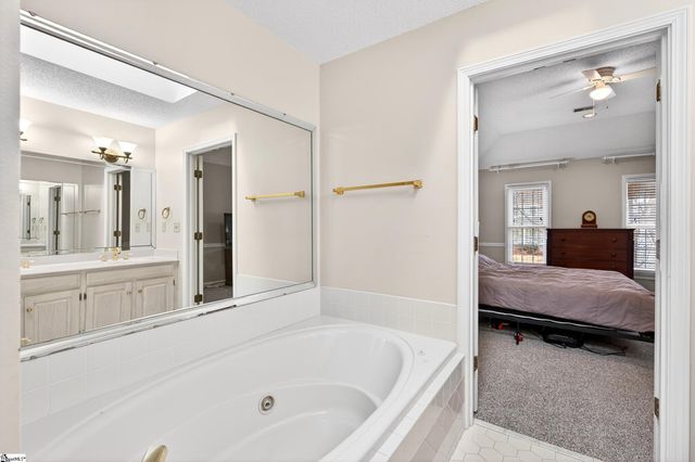 304 Deepwood Drive, Greer, SC 29651