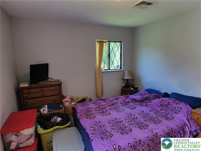 2631 Mountain Road, Jackson Twp, PA 18360