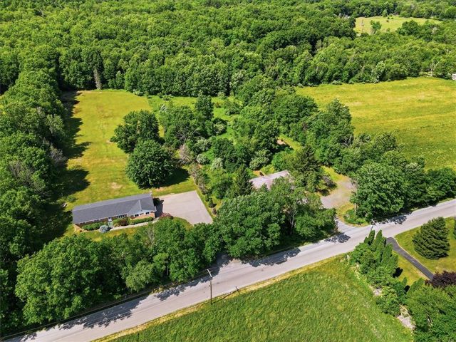 2631 Mountain Road, Jackson Twp, PA 18360
