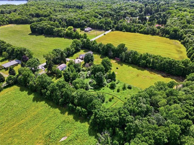 2631 Mountain Road, Jackson Twp, PA 18360