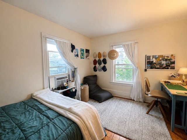 26 Isham Street, Burlington, VT 05401