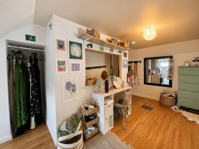 26 Isham Street, Burlington, VT 05401