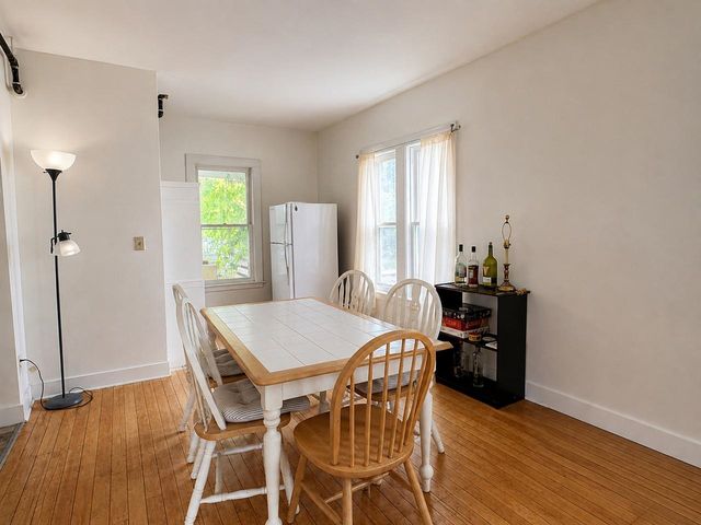 26 Isham Street, Burlington, VT 05401