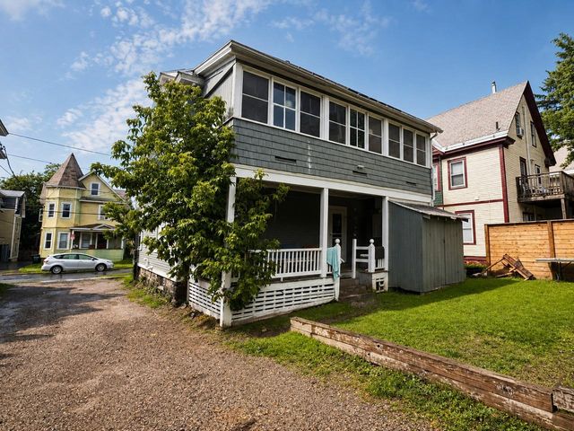 26 Isham Street, Burlington, VT 05401