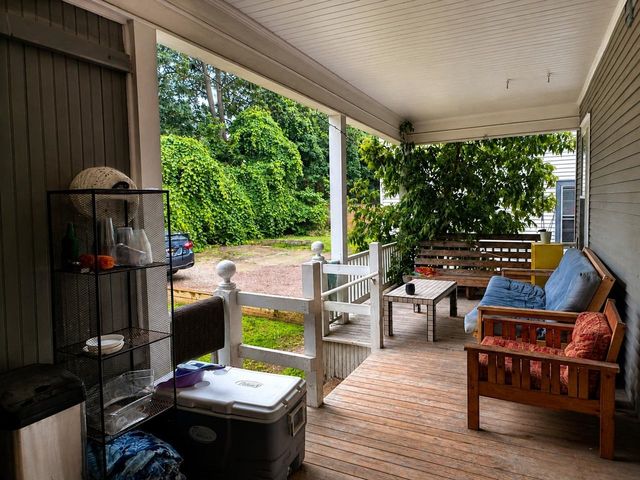 26 Isham Street, Burlington, VT 05401