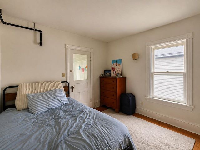 26 Isham Street, Burlington, VT 05401
