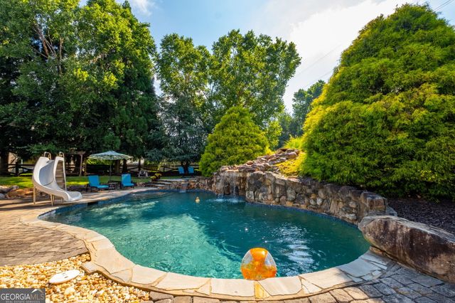 4967 Reed Field Drive NE, Oakwood, GA 30566