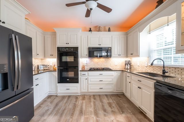 4967 Reed Field Drive NE, Oakwood, GA 30566