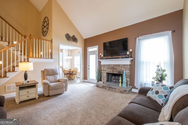 4967 Reed Field Drive NE, Oakwood, GA 30566