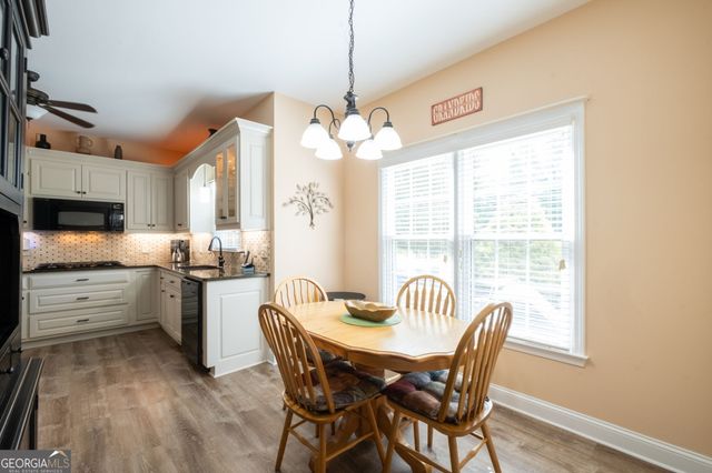 4967 Reed Field Drive NE, Oakwood, GA 30566