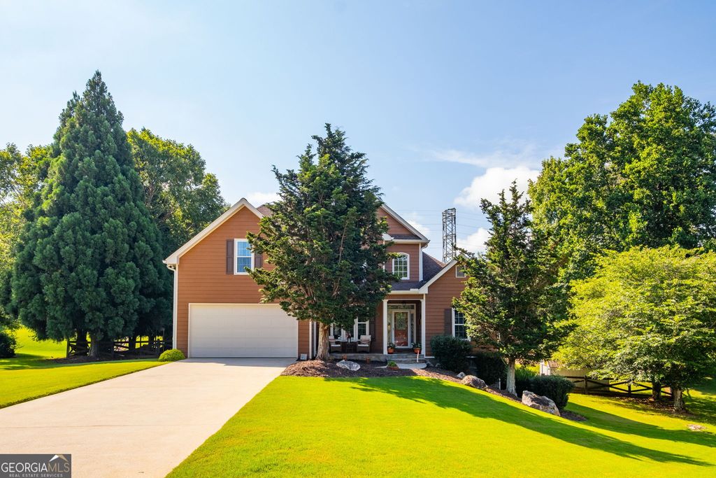 4967 Reed Field Drive NE, Oakwood, GA 30566
