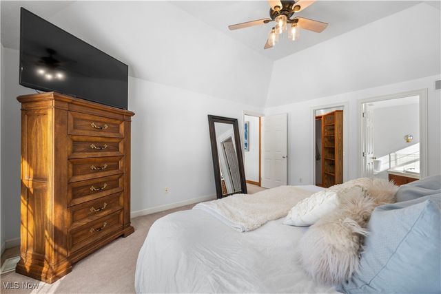 860 Whisperwood Lane, Aurora, OH 44202