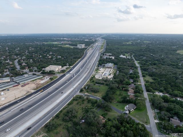 7413 N Loop 1604 W, San Antonio, TX 78249