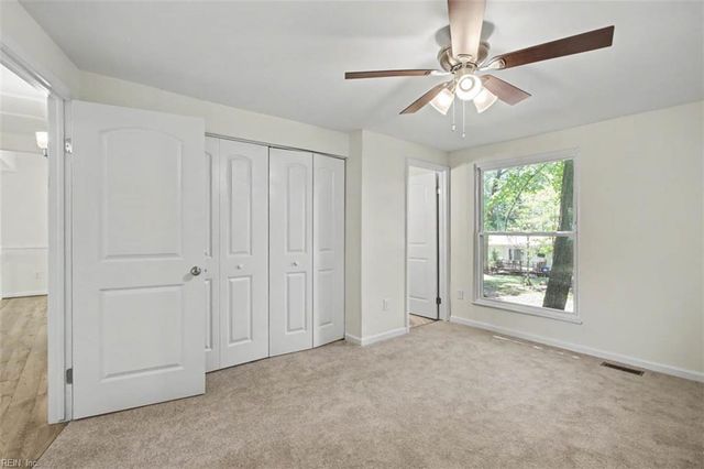 87 Stanley DR, Newport News, VA 23608