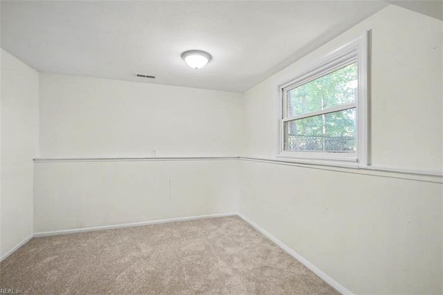 87 Stanley DR, Newport News, VA 23608