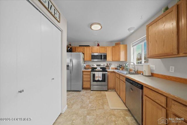 7031 Baxter Terrace Circle, Anchorage, AK 99504